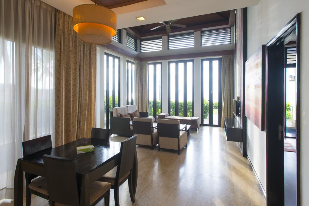 ซาบาห์ บีช วิลลา แอนด์ สวีท Hotel โกตาคินาบาลู ภายนอก รูปภาพ