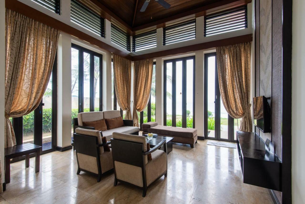 ซาบาห์ บีช วิลลา แอนด์ สวีท Hotel โกตาคินาบาลู ภายนอก รูปภาพ