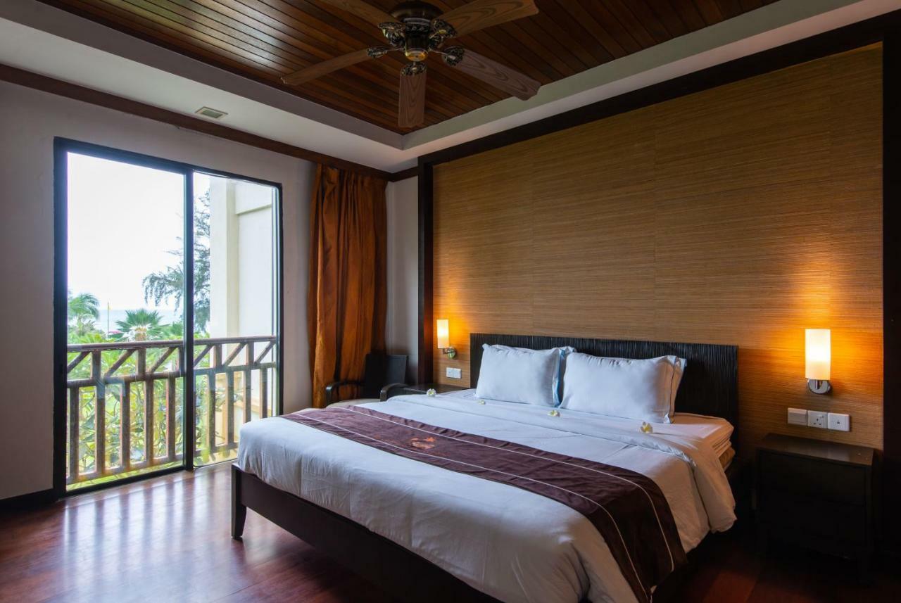ซาบาห์ บีช วิลลา แอนด์ สวีท Hotel โกตาคินาบาลู ภายนอก รูปภาพ